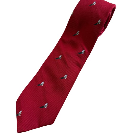 Resilio Other - VTG Resilio Men's Red Duck Bird Pheasant Hunting Pattern Silk Necktie Red